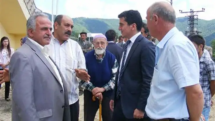 Kaymakam Akıl, Köyleri gezdi