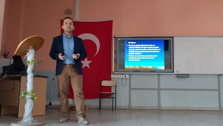 Öğrencilere gıda ve su hijyeni eğitimi