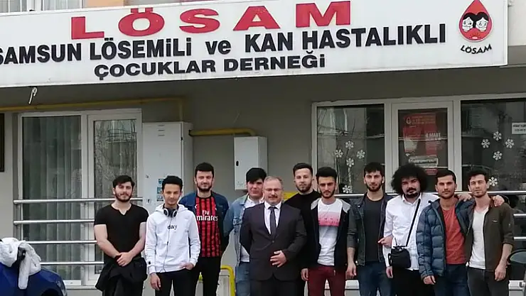 Öğrencilerden anlamlı davranış