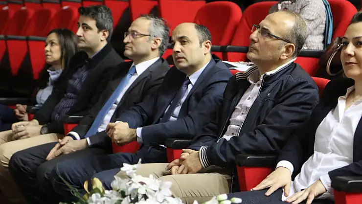 Samsun'da 1. Ulusal Dahili Tıp Bilimler Sempozyumu