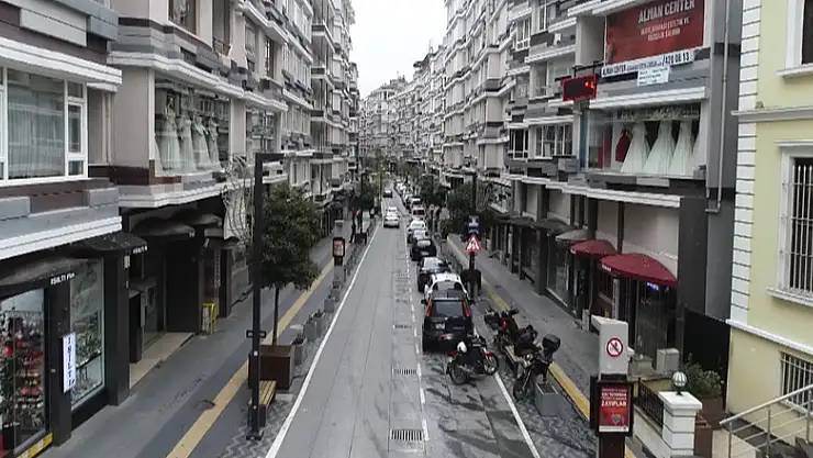 Samsun'da vatandaşlar çağrıya uydu, boş sokaklar havadan görüntülendi