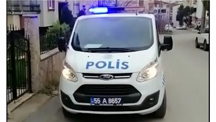 Polis vatandaşları anonsla uyardı