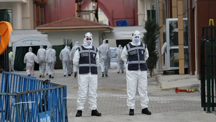 Umreden gelenlerin karantina süresi uzatıldı