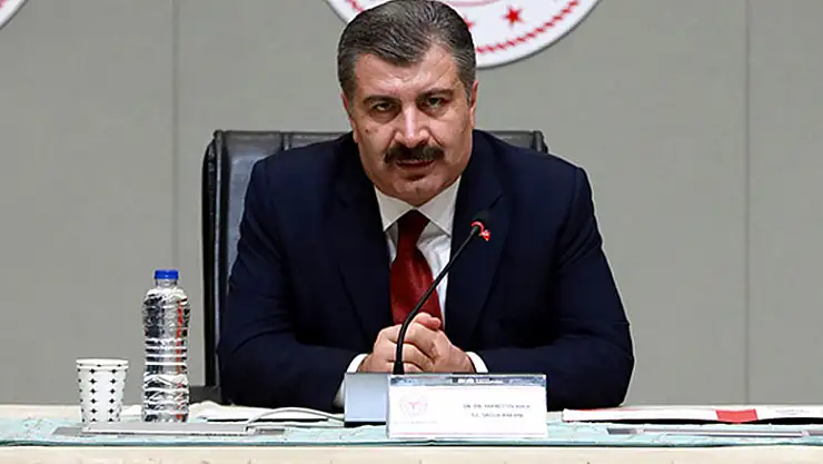 Bakan Koca'dan gençlere teşekkür