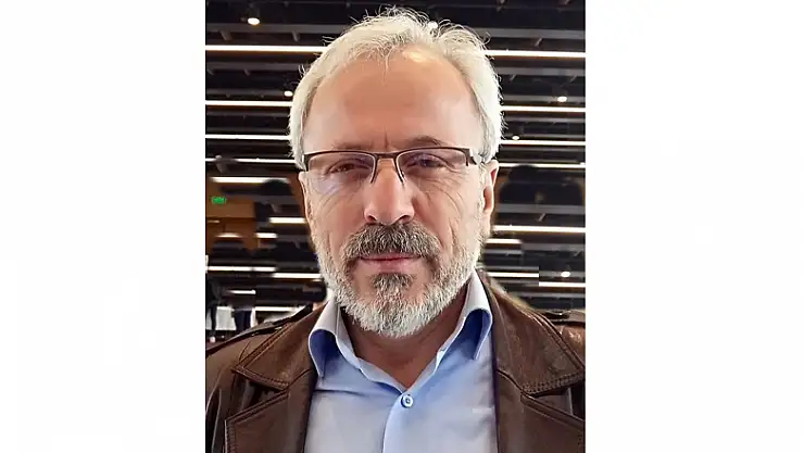 Yazarlardan Erbaş'a destek