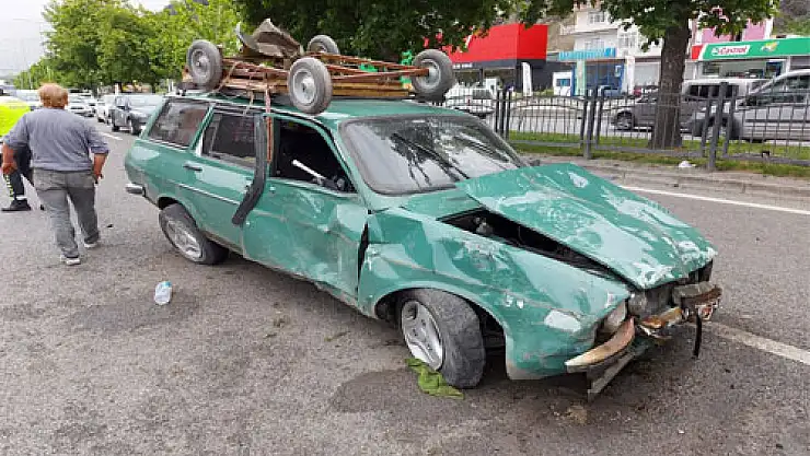 Otomobil ağaca çarptı: 1 yaralı