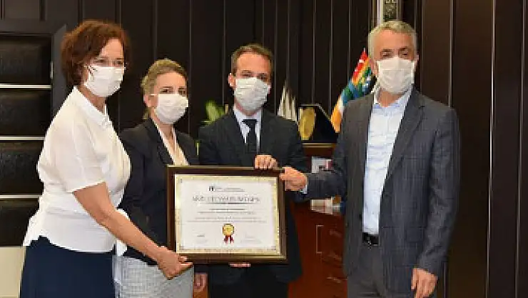 OMÜ Sağlık Bilimleri Fakültesi Hemşirelik Bölümü akreditasyon belgesini aldı