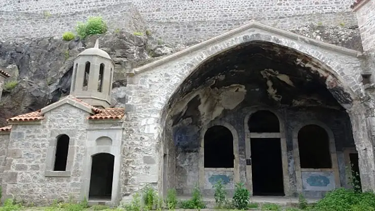 Kızlar Manastırı ziyarete açılacağı günü bekliyor