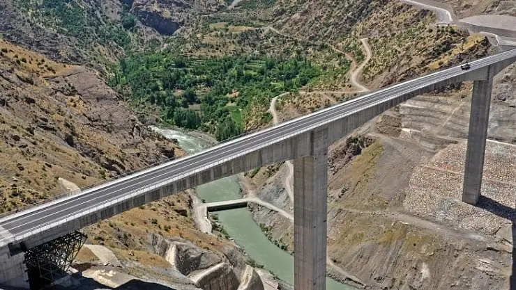 Türkiye'nin en yüksek köprüsü açılıyor