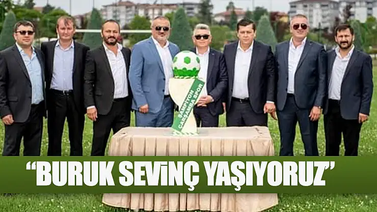 'Buruk Sevinç Yaşıyoruz'