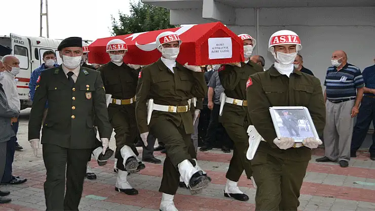 Kore gazisi, son yolculuğuna uğurlandı