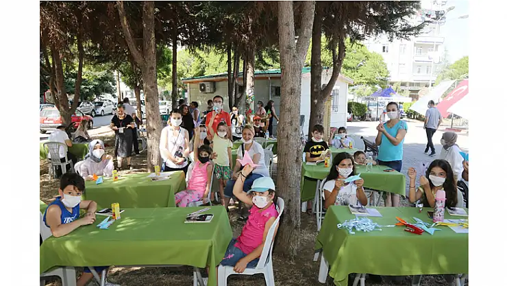 Hiroşima'ya atılan atom bombasının 75. yıl dönümünde dünya barışı için bin turna