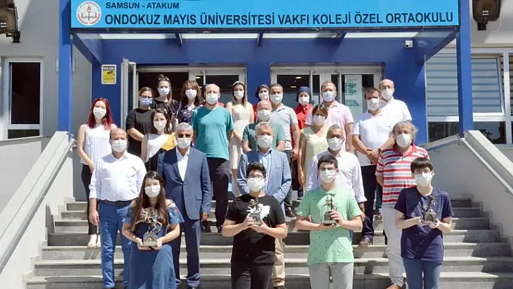 Rektör Bilgiç'ten akademisyenlere: 'Sizlerden 'dürüst kalma' sözü istiyorum' 