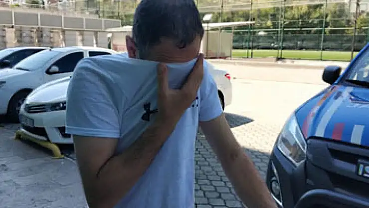 Çay evi sahibi uyuşturucu haplarla yakalandı