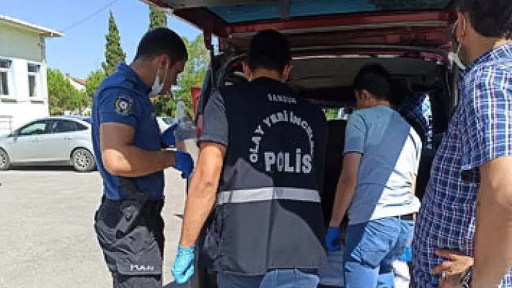 Araçta sahte içki satma iddiasına gözaltı