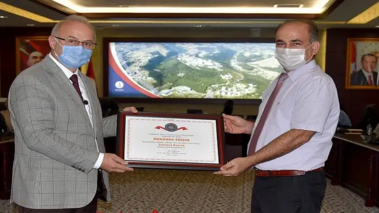 OMÜ'de 'Mekânda Erişilebilirlik' ödül töreni