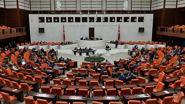 Sınır ötesi tezkereler Mecliste