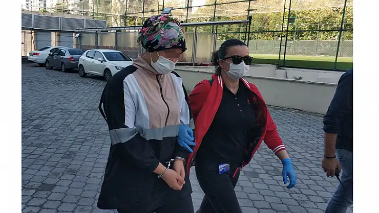 Kocasını bıçaklayan genç kadın adliyede