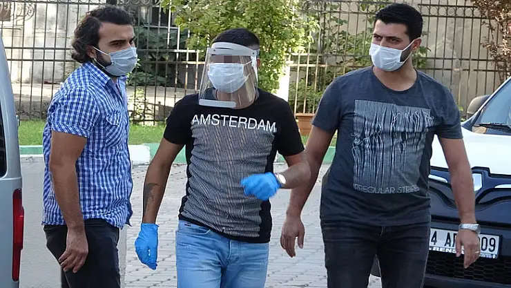 Bıçakla bir kişiyi yaralayan 2 kişi adliyeye sevk edildi