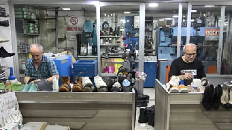 Yarım asırlık ayakkabı ustaları teknolojiye direniyor