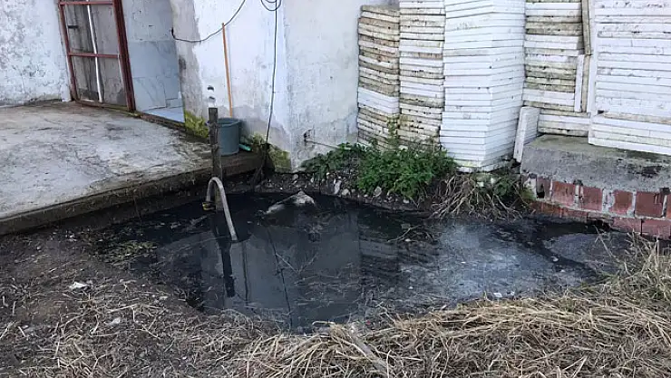 2 yaşındaki çocuk düştüğü su birikintisinde boğuldu