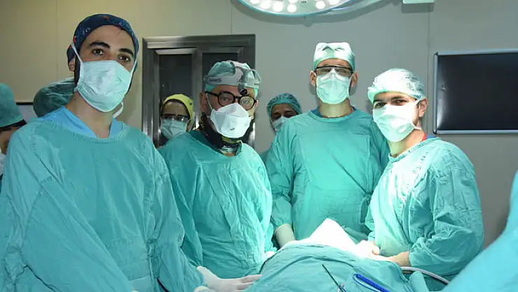 19 yıl sonra çenesi düzeldi