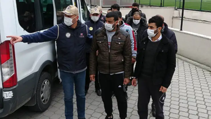 Samsun'da DEAŞ'tan gözaltına alınan 8 yabancıya ek gözaltı süresi