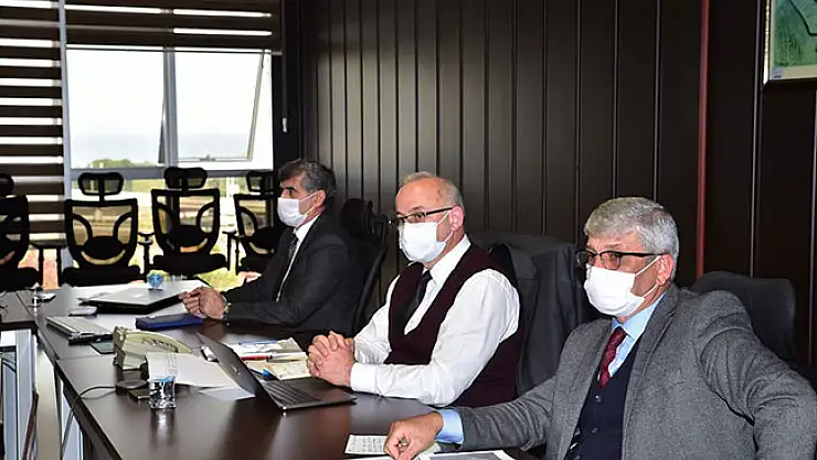 OMÜ'nün Eğitimde Revizyon Süreci İlahiyat Fakültesi'nden başladı