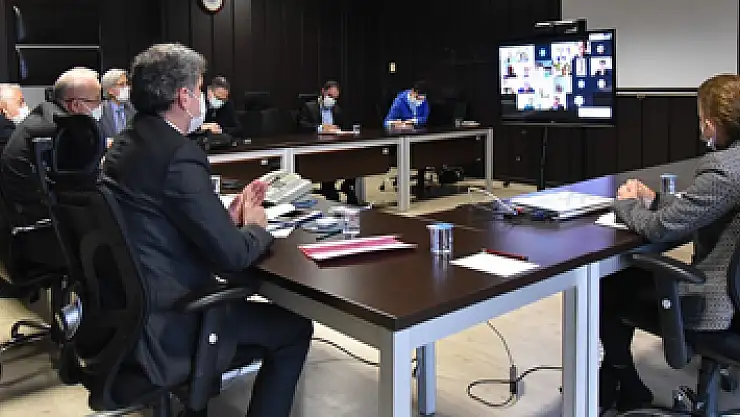 Tıp Fakültesi eğitim revizyonunun yol haritası belirlendi