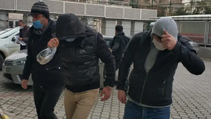 Samsun'da uyuşturucudan 4 kişi adliyede