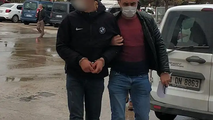 Otobüsünden inerken uyuşturucuyla yakalanan şahıs tutuklandı