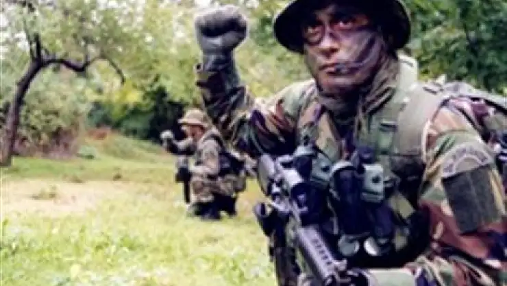 Sözleşmeli er'lerin çalışma şartları netleşti