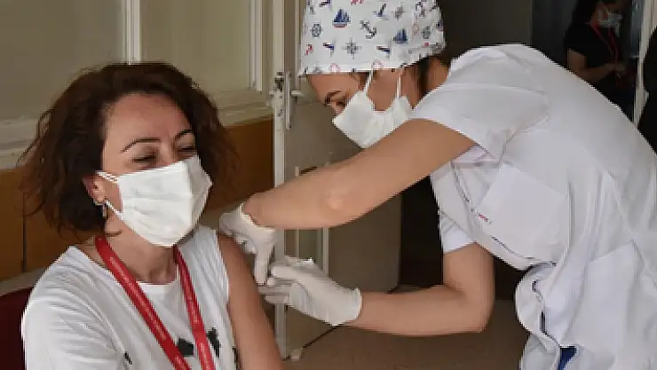 OMÜ'de ikinci doz aşı zamanı