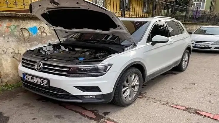 Bafra'da lüks otomobili çalan şahıs yakalanarak tutuklandı