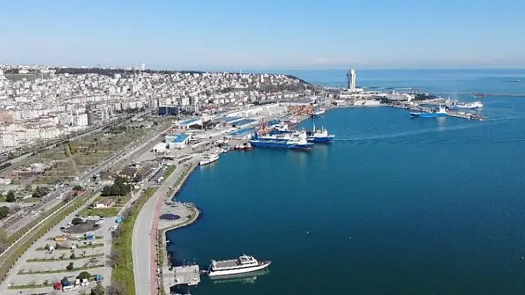 Samsun merkezde bahar, kırsalda kış