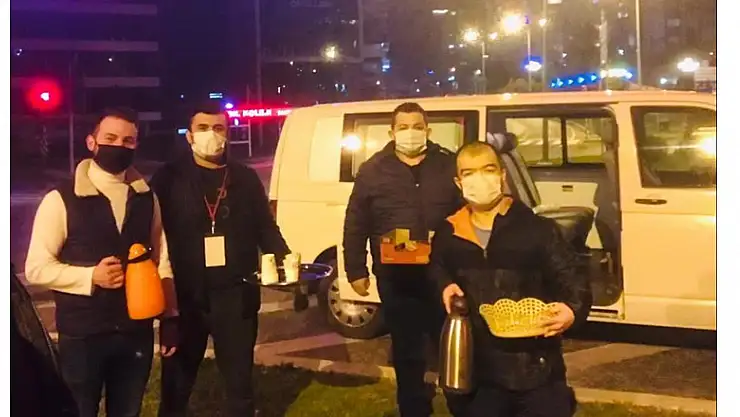 Soğuk havada sıcak jest