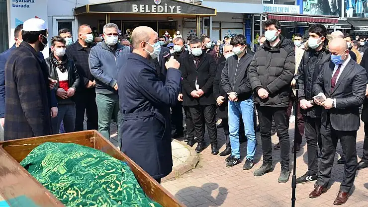 Samsun'da meclis üyesi toprağa verildi