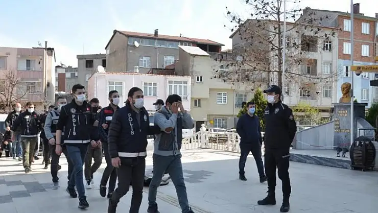 Uyuşturucu operasyonunda yakalananlar adliyede