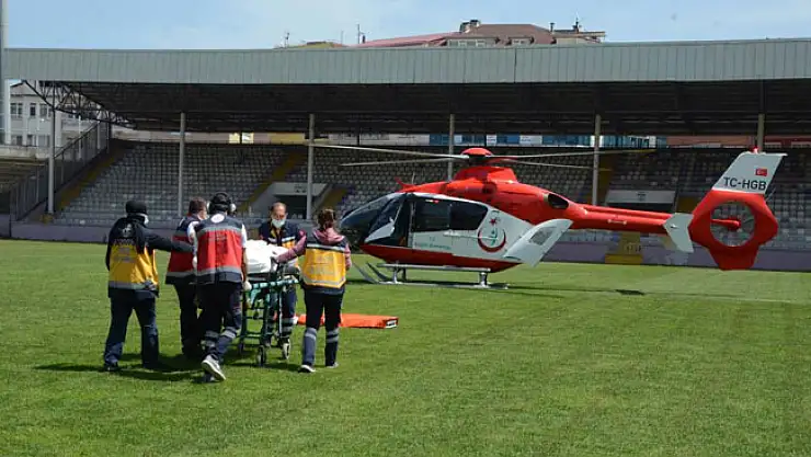 Ambulans helikopter, iş kazasında yaralanan işçi için havalandı