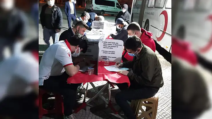 1965 Samsunsporlular Derneği'nden kan bağışı