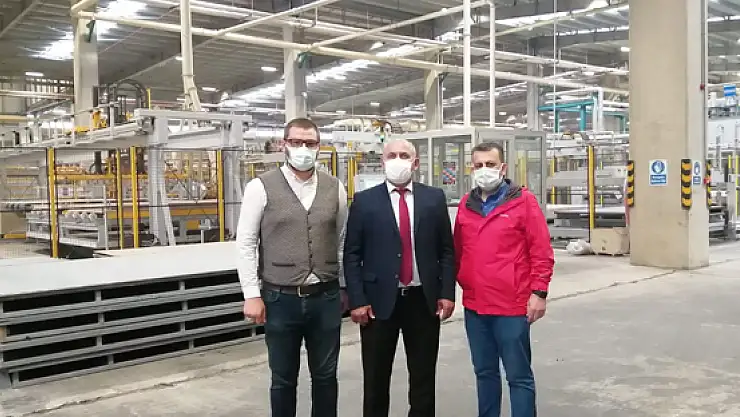 Öğrenciler iş dünyasıyla buluştu