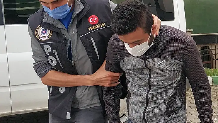 Uyuşturucu ticaretinden gözaltına alındı