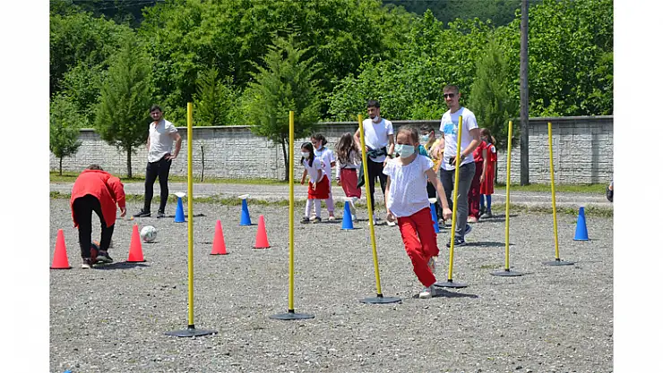 800 çocuk sporla buluştu
