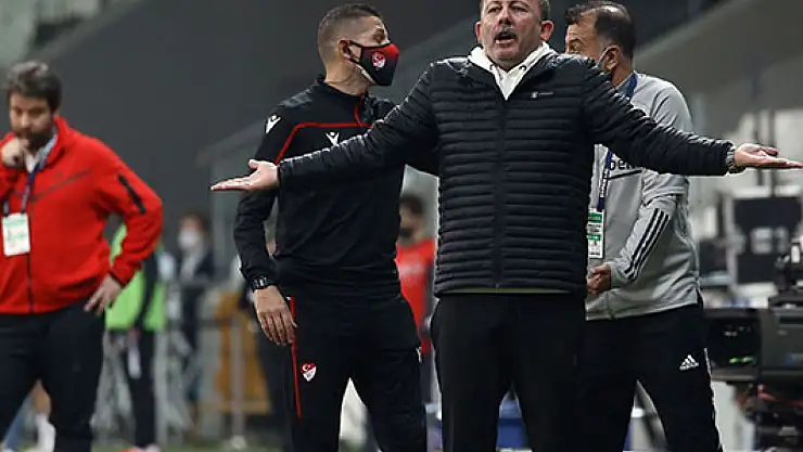 Sergen Yalçın gemileri yaktı, yönetim arayışa başladı