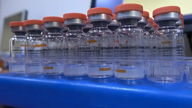 CoronaVac aşısı Covid-19'a karşı yüzde 83,5 etkili