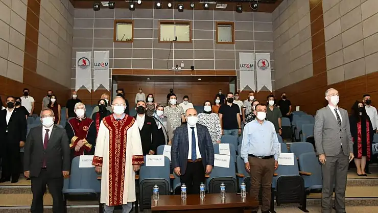 OMÜ Hukuk Fakültesi'nde mezuniyet heyecanı