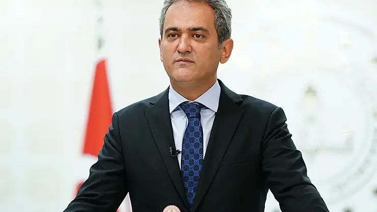 Milli Eğitim Bakanı Özer'den okullarla ilgili son dakika açıklaması