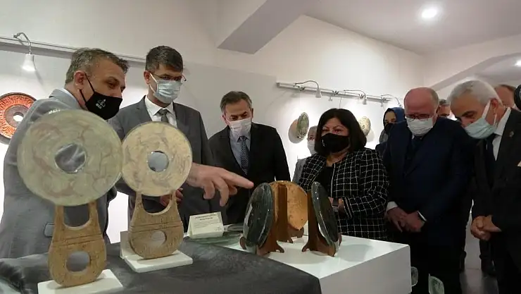 Anadolu medeniyetlerinin izlerini taşıyan 199 eser görücüye çıktı