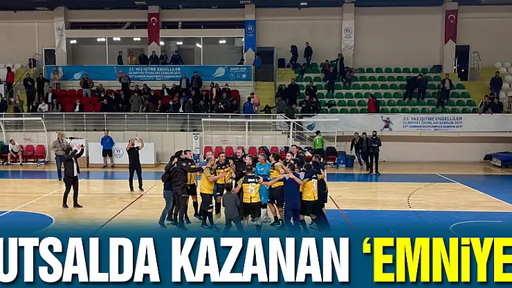 FUTSAL'DA KAZANAN 'EMNİYET'