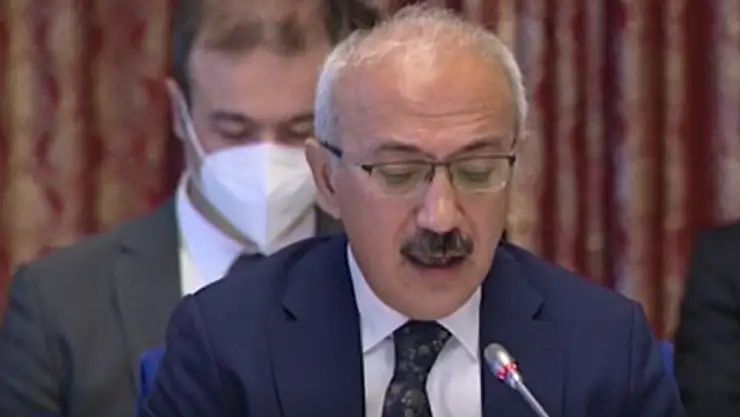 Bakan Elvan'dan kur açıklaması!